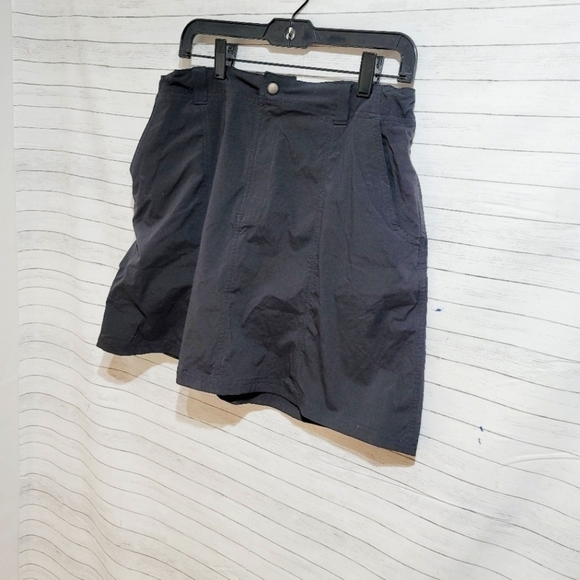 L.L. BEAN BLACK SKIRT, SZ MEDIUM - Picture 3 of 8